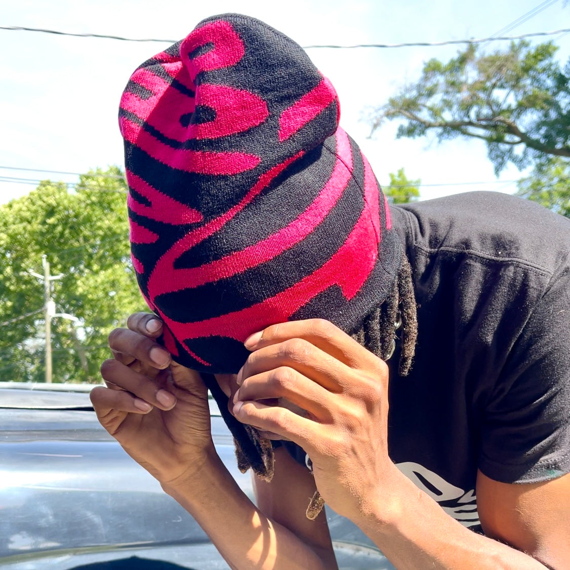 Find Balance Logo Beanie HOT PINK