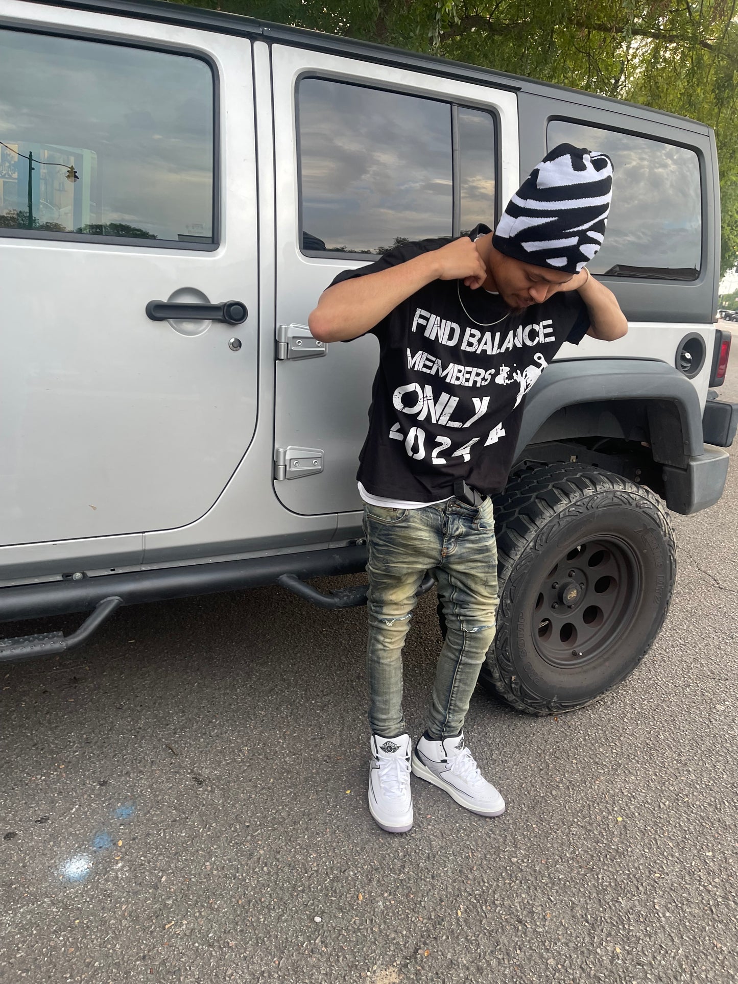 Find Balance Logo Beanie WHITE