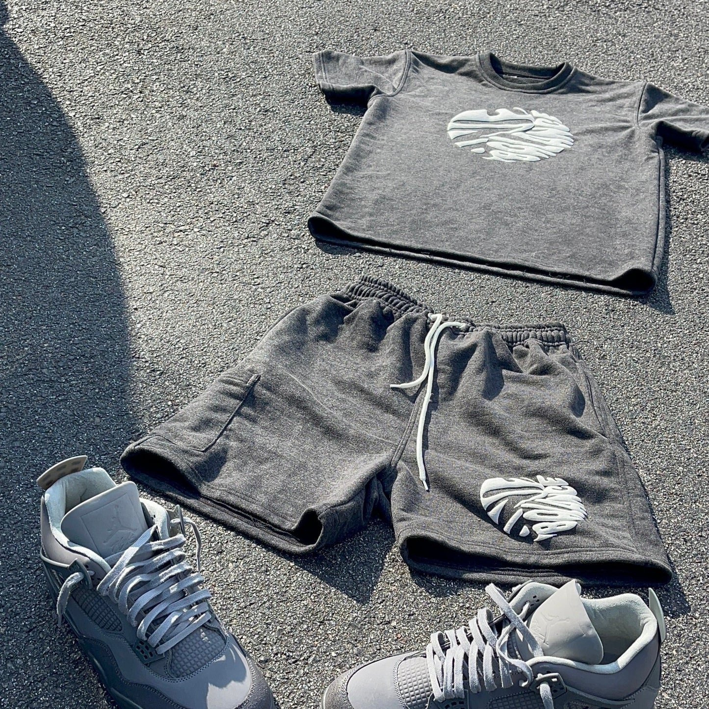 Find Balance Logo Outfit Set